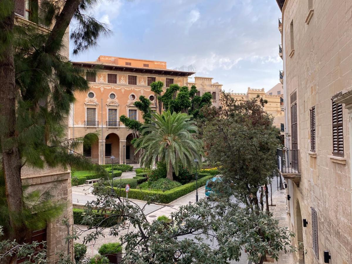 Damunt Hotell